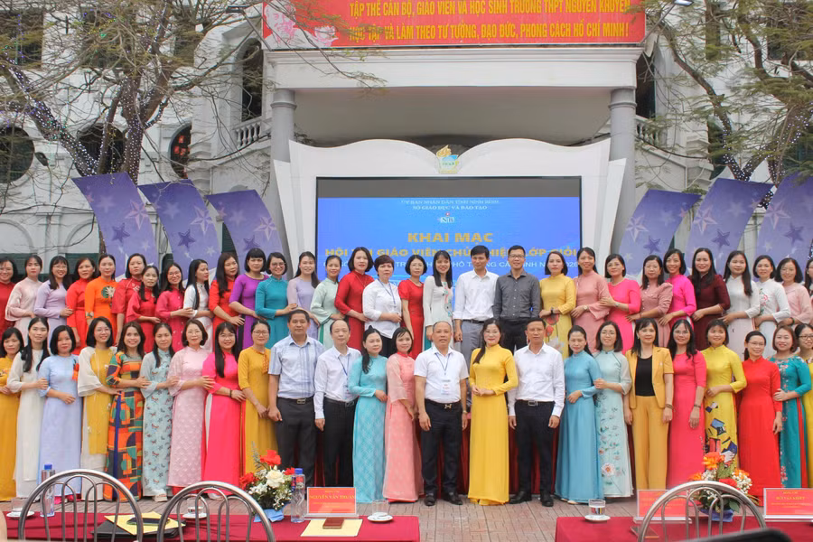 95 giáo viên tham gia Hội thi giáo viên chủ nhiệm lớp giỏi cấp tỉnh năm 2026. 