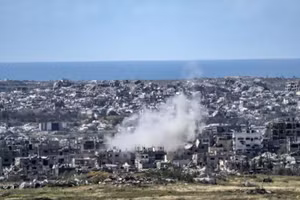 Các cuộc không kích của Israel vẫn tiếp diễn cả ngày lẫn đêm ở các khu vực phía bắc Dải Gaza. Ảnh: Anadolu.