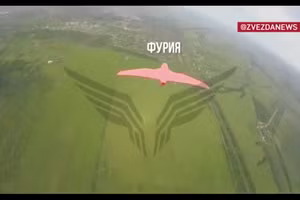 Hỏa lực đồng loạt tấn công sân bay, phá 7 kho đạn và trung tâm điều khiển UAV