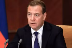 Ông Dmitry Medvedev