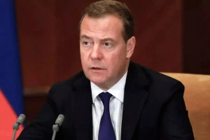 Ông Dmitry Medvedev