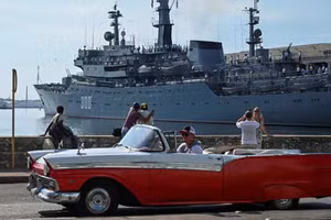 Hình ảnh Cuba chào đón tàu chiến của Hạm đội Baltic