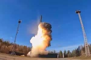 Vụ phóng tên lửa đạn đạo liên lục địa tại bãi thử ở Plesetsk, Nga, ngày 22/10. Ảnh: Bộ Quốc phòng Nga