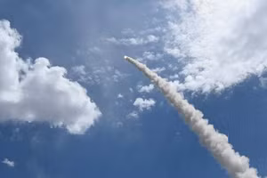 Burevestnik bay 14.000 km, bệ nào đủ sức phóng?