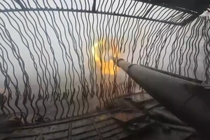 Hỏa lực xóa sổ bệ phóng RAK-SA-12, tập kích cơ sở hạ tầng phục vụ quân đội