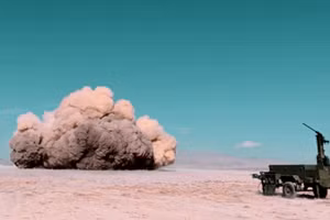 Thử nghiệm vận hành hệ thống rà phá bom mìn ALPAY. Ảnh: MKE