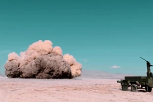 Thử nghiệm vận hành hệ thống rà phá bom mìn ALPAY. Ảnh: MKE