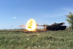 Xe tăng Ukraine. (Ảnh: Pravda)