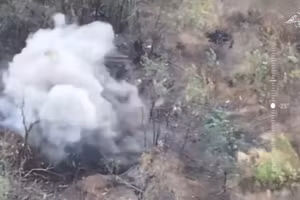 Hỏa lực tập kết xưởng chế tạo pháo binh, xóa sổ 22 trạm tác chiến điện tử