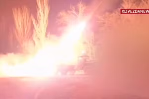 Video hệ thống tên lửa phóng loạt Grad xả đạn vào đối phương