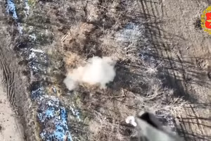 Đòn tập kích xóa sổ loạt bệ phóng HIMARS và S-300, kho vật tư quân sự