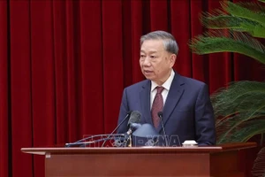 Tổng Bí thư Tô Lâm phát biểu bế mạc Hội nghị lần thứ mười hai Ban Chấp hành Trung ương Đảng khóa XIII. (Ảnh: Phạm Kiên/TTXVN)
