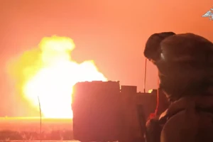 Radar AN/TPQ-50 bị bẻ gãy cùng loạt khí tài, Hạm đội Biển Đen khai hỏa