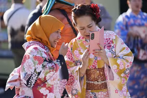 Màn chào năm mới 2025 rực rỡ trên thế giới