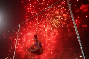 Những khoảnh khắc lung linh trong lễ hội Diwali trên khắp thế giới