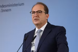 Bộ trưởng Nội vụ Đức Alexander Dobrindt.
