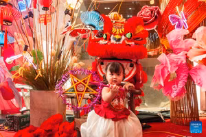 Xem thế giới rộn ràng đón trung thu 2025