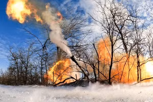 Hỏa lực dồn dập các hướng phá loạt khí tài, mở rộng kiểm soát điểm nóng