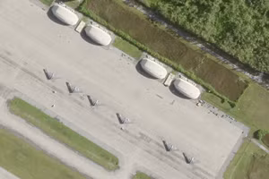 Ảnh vệ tinh cho thấy Mỹ triển khai ít nhất 6 máy bay ném bom B-2 Spirit trên đảo Diego Garcia.