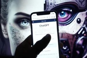 Con người đã kết hợp AI một cách phổ biến vào công việc, cuộc sống.