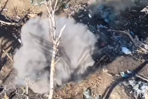 Hỏa lực hạ gục hệ thống tên lửa phòng không NASAM, 5 xe tăng