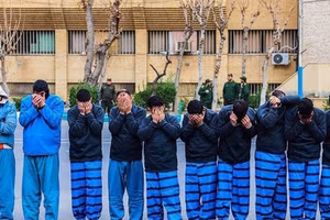 Iran bắt giữ ít nhất 200 thủ lĩnh vũ trang, tịch thu vũ khí