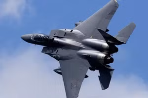 Chiếc F-15E Strike Eagle.