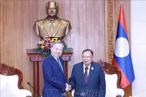 Tổng Bí thư Tô Lâm gặp các nguyên Tổng Bí thư, Chủ tịch nước Lào