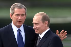 Ông Putin và các đời tổng thống Mỹ: Những hình ảnh ghi dấu 25 năm