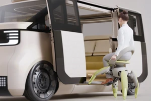 Biết đi, leo dốc và gập gọn được: Ghế Walk Me mở ra kỷ nguyên di chuyển mới