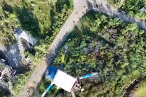 Hỏa lực phá 11 trạm tác chiến điện tử và 14 kho đạn, tấn công vị trí đóng quân