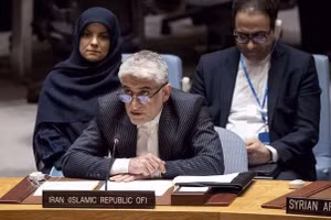 Đại sứ kiêm đại diện thường trực của Iran tại LHQ Amir Saeed Iravani.