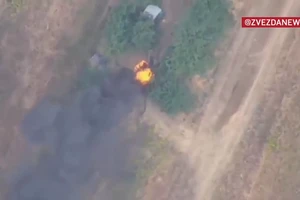 M777 bị xóa sổ trong rừng sau pha phối hợp giữa UAV ZAZA và Lancet