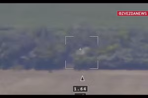 UAV Lancet biến pháo tự hành Zuzana thành sắt vụn