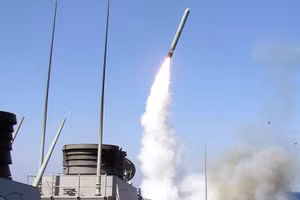 Điện Kremlin lên tiếng về việc gửi tên lửa Tomahawk cho Kiev