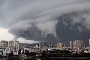 Bão Wipha dội lượng mưa rất lớn xuống Trung Quốc