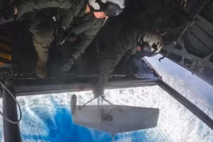 Hải quân Mỹ tung robot diệt thủy lôi ngoài khơi Nhật Bản