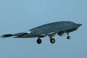 UAV tàng hình bước vào huấn luyện thực tế, hé lộ chiến lược trên không mới