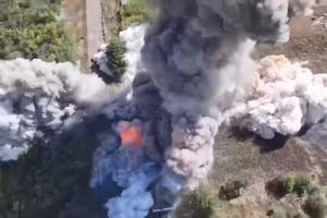 Đòn phá tan loạt kho đạn, 24 trạm tác chiến điện tử, kiểm soát Olgovskoye