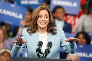 Bà Kamala Harris phát biểu tại một cuộc vận động tranh cử ở Atlanta, Georgia, ngày 30/7. Ảnh: Getty Images / Julia Beverly