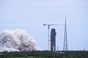 Hé lộ sức mạnh khủng của Trường Chinh-10 trước sứ mệnh Mặt Trăng 2030