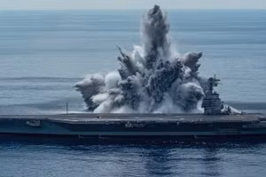 Tàu USS Gerald R. Ford đang trải qua thử nghiệm sốc - Hải quân Hoa Kỳ.