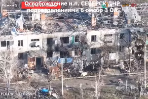 Đòn chính xác phá hủy loạt pháo M777, xe bọc thép, Hạm đội Biển Đen khai hỏa