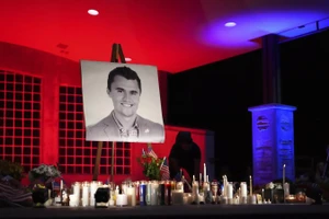 Charlie Kirk bị ám sát tại một sự kiện ở Đại học Utah Valley.