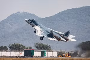 Chiến đấu cơ Su-57