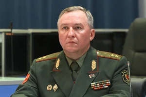 Bộ trưởng Quốc phòng Belarus Viktor Khrenin.