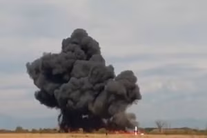 Video máy bay quân đội thành viên NATO rơi