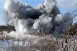 Loạt xe chiến đấu bị xóa sổ, Hạm đội Biển Đen khai hỏa