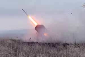 Nga phá hủy hệ thống Grad, tập kích loạt hạ tầng cảng và năng lượng Ukraine