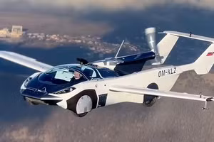 Ô tô bay giá triệu USD: Món đồ chơi mới cho giới siêu giàu?